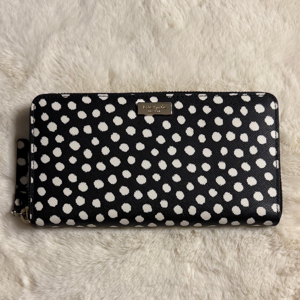Kate Spade Black and White Dot Wallet